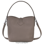 сиво Жени Roseau Essential Bucket bag чанти Longchamp 6084PZ94 - Image 4